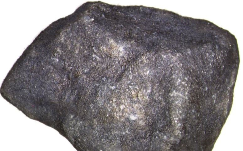 Photo of Encuentran material orgánico extraterrestre en meteorito que cayó en EU