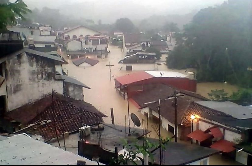 Photo of Tabasco bajo el agua por las intensas lluvias que no cesan