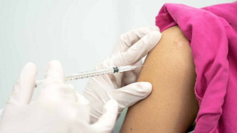 Photo of Pfizer dice que los primeros análisis muestran que su vacuna contra el covid-19 es 90% efectiva