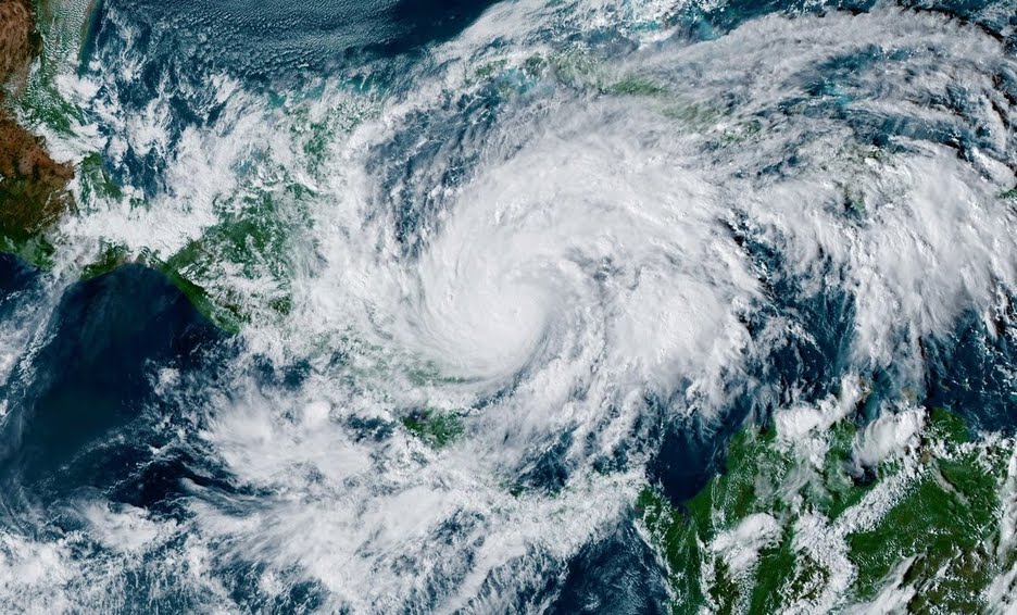 Photo of Huracán “Eta” se intensificó a categoría 4 rumbo a Centroamérica