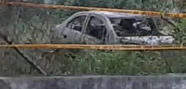 Photo of Encuentran auto calcinado en el poniente de Mérida