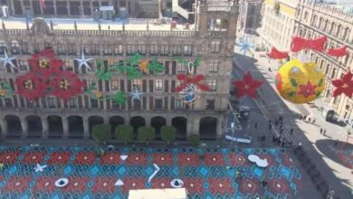 Photo of Así lucen los diseños inspirados en tejidos oaxaqueños el Zócalo Peatonal de la CDMX