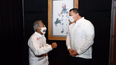 Photo of Cabildo meridano rinde homenaje a Armando Manzanero dando su nombre a una calle