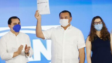 Photo of Renán Barrera se registra como precandidato a la Presidencia Municipal