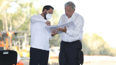 Photo of Mauricio Vila pide a AMLO iniciar vacunación a maestros