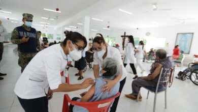 Photo of Vacunan en Yucatán a los abuelitos de los asilos