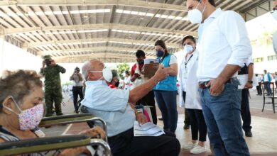 Photo of En el primer día de vacunación en Mérida, se aplicaron 10,824 dosis