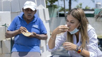 Photo of Reconoce Cecilia Patrón la importancia de los alarifes