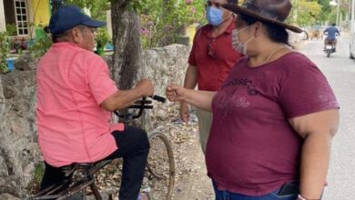 Photo of Cathy Karam pide el voto para Morena en Izamal