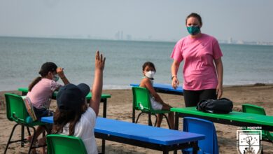 Photo of Alumnos toman clases en playa de Veracruz