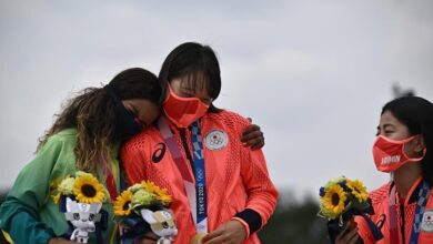 Photo of Momiji Nishiya y Rayssa Leal, ambas de 13 años, ganan oro y plata en skate