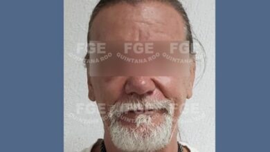 Photo of Detienen a presunto falsificador de certificados de vacunación en Quintana Roo