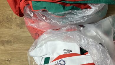 Photo of Acusan a equipo mexicano de softbol de tira a la basura uniforme usado en Tokio