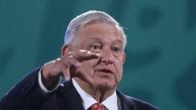 Photo of AMLO menciona a seis posibles sucesores para 2024