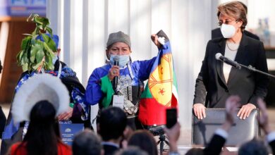 Photo of Mujer Mapuche es electa presidenta de la Convención Constitucional en Chile