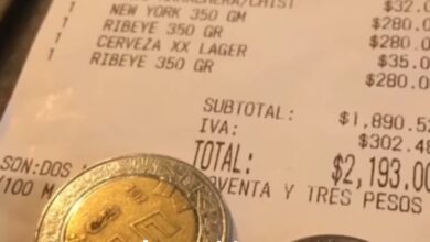 Photo of Mesero de Puebla exhibe cuenta de 2 mil… y su propina: 7 pesos