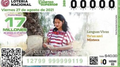 Photo of Celebran lengua tu’un savi de Oaxaca con billete de lotería con imagen de la poeta Nadia López