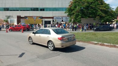 Photo of Fila de casi 2 kilómetros para vacunarse en Mérida
