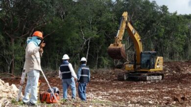 Photo of Hallan canoa prehispánica del año 1100 en trabajos del Tren Maya