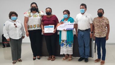 Photo of Premian a comités de contraloría social de tres comunidades de Yucatán