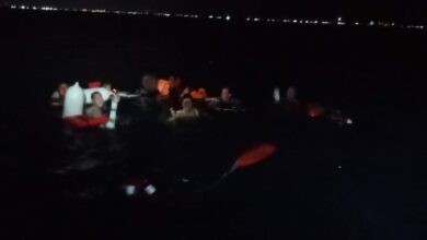 Photo of Rescata Marina a 10 personas al incendiarse yate en Isla Mujeres