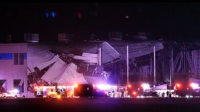 Photo of Dos muertos en colapso de almacén de Amazon por tornado en Illinois