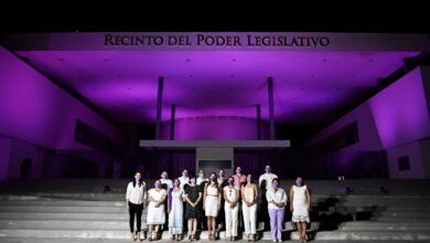 Photo of Congreso de Yucatán se ilumina por el Día Internacional de la Mujer