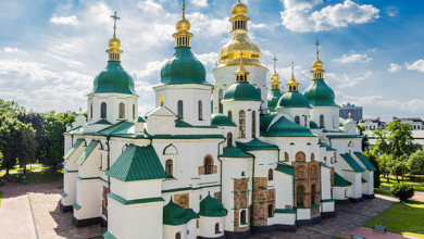 Photo of Ucrania pide al Gobierno ruso no destruir la catedral de Santa Sofía de Kiev