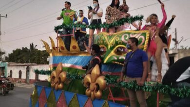 Photo of Rommel Pacheco lleva Caravana Carnaval a comisarías