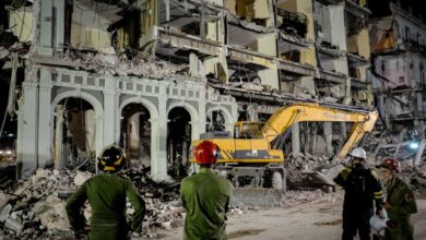 Photo of Suman 32 los muertos y 80 los lesionados en explosión de hotel Saratoga