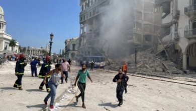 Photo of Gran explosión destruye Hotel Saratoga en La Habana, Cuba
