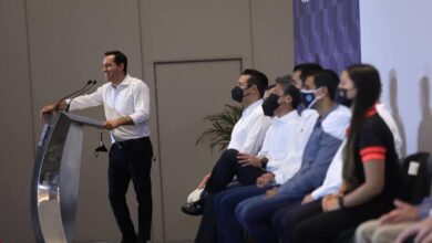 Photo of Mauricio Vila va por más inversiones y empleos para Yucatán  