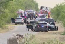 Photo of Hallan tráiler con más de 40 migrantes muertos en San Antonio Texas