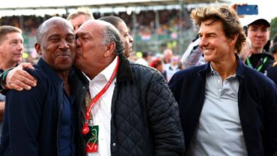Photo of El papá del “Checo” Pérez festeja con Tom Cruise podio en GP de Gran Bretaña