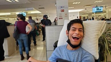 Photo of Joven con discapacidad motora obtiene firma electrónica del SAT