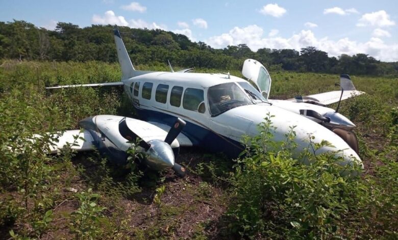 Photo of En Campeche, Ejército y Fuerza Aérea Mexicanos aseguran aeronave y cocaína