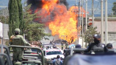 Photo of Reportan explosión en ducto de Pemex en Amozoc, Puebla