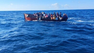 Photo of Marinos rescatan embarcación con 30 indocumentados en Isla Mujeres