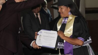 Photo of Rarámuri se gradúa como abogada en Chihuahua