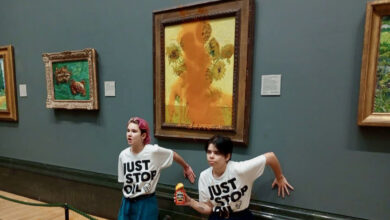 Photo of Activistas lanzan sopa contra ‘Los Girasoles’ de Van Gogh en Londres