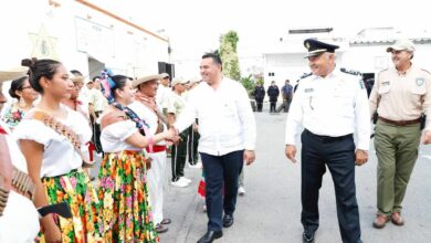 Photo of Renán Barrera reconoce a policías y guardaparques de Mérida