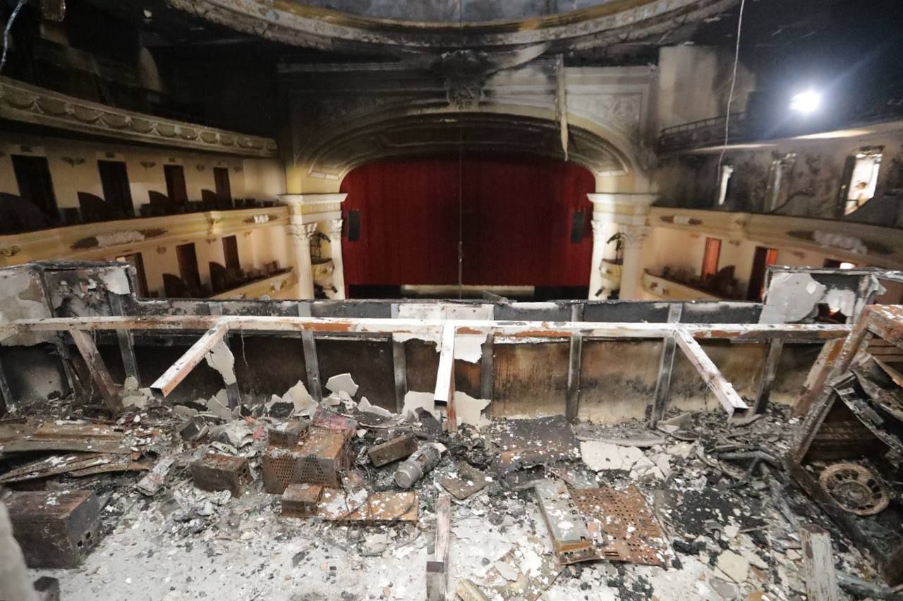 Un cortocircuito, la causa del incendio en el teatro José Peón ...