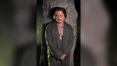 Photo of Johnny Depp causa polémica en “Savage x Fenty” y le llueven críticas a Rihanna