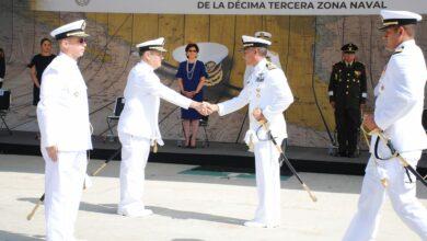 Photo of María Fritz Sierra acude a entrega-recepción del Mando en la XIII Zona Naval  