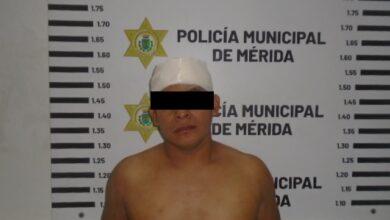 Photo of Policía de Mérida detiene a persona por pelear con cuchillo