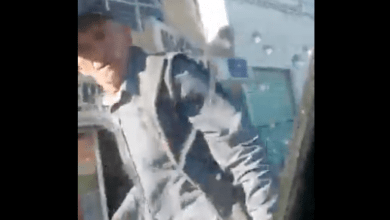 Photo of Lanza supuesto ácido a mujeres por estacionarse frente a su negocio
