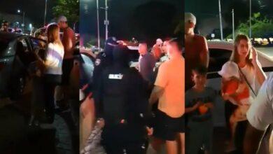 Photo of Taxistas persiguen y bajan a turistas de un Uber 