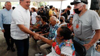 Photo of Renán Barrera acerca servicios médicos de alta especialidad