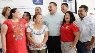 Photo of Renán Barrera suma esfuerzos a favor de los grupos más vulnerables