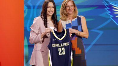 Photo of Lou López Sénéchal, primera mexicana reclutada en el WNBA Draft